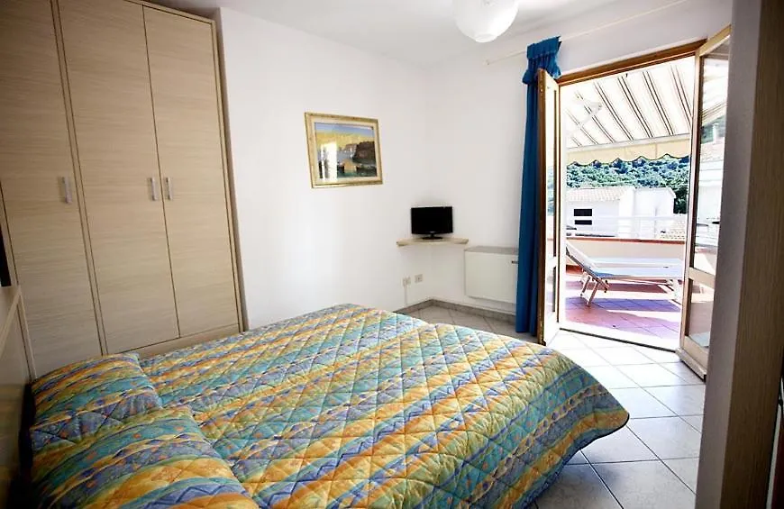 Casa degli Agrumi Pomonte 0*,